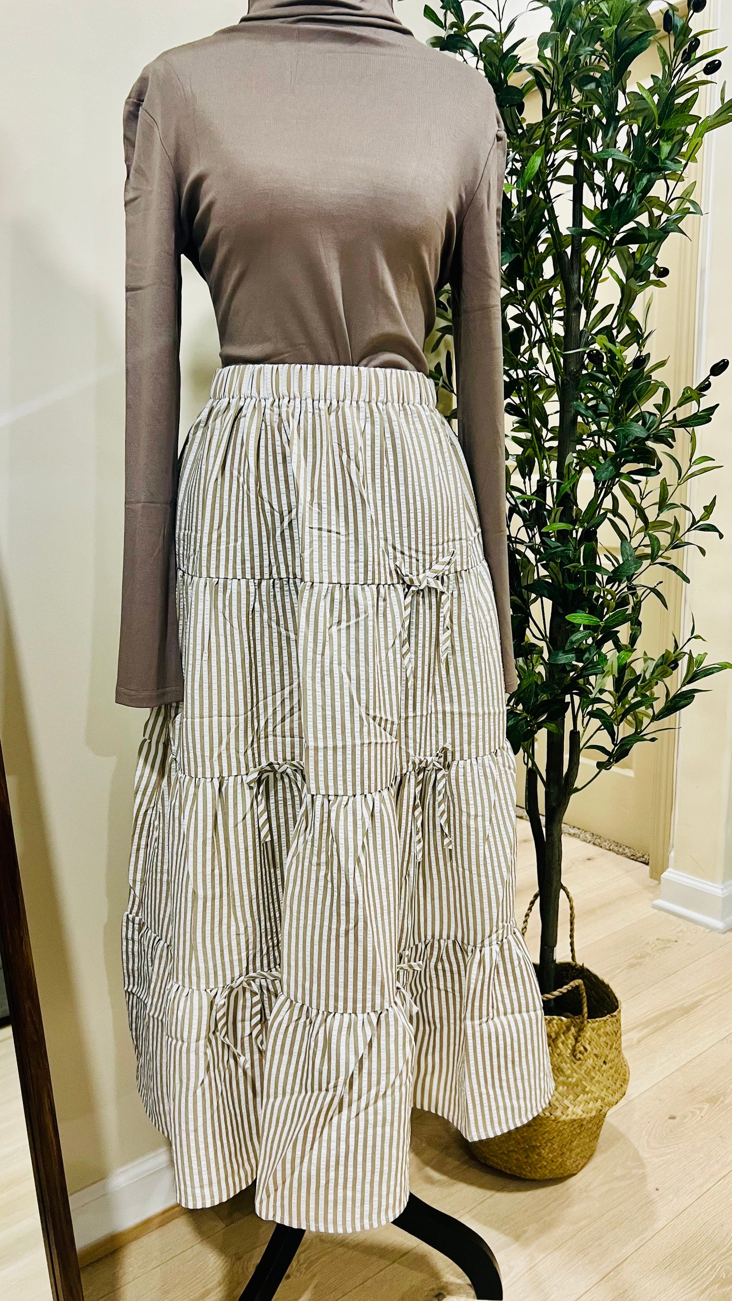 Coquette Bow Maxi Skirt
