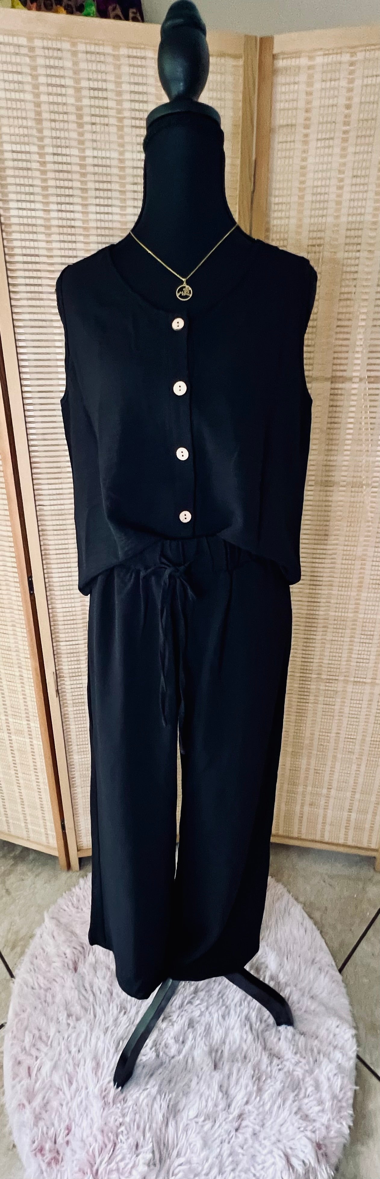 The “Que Cute” 2pcs Set Wide Leg With Drawstring Vest