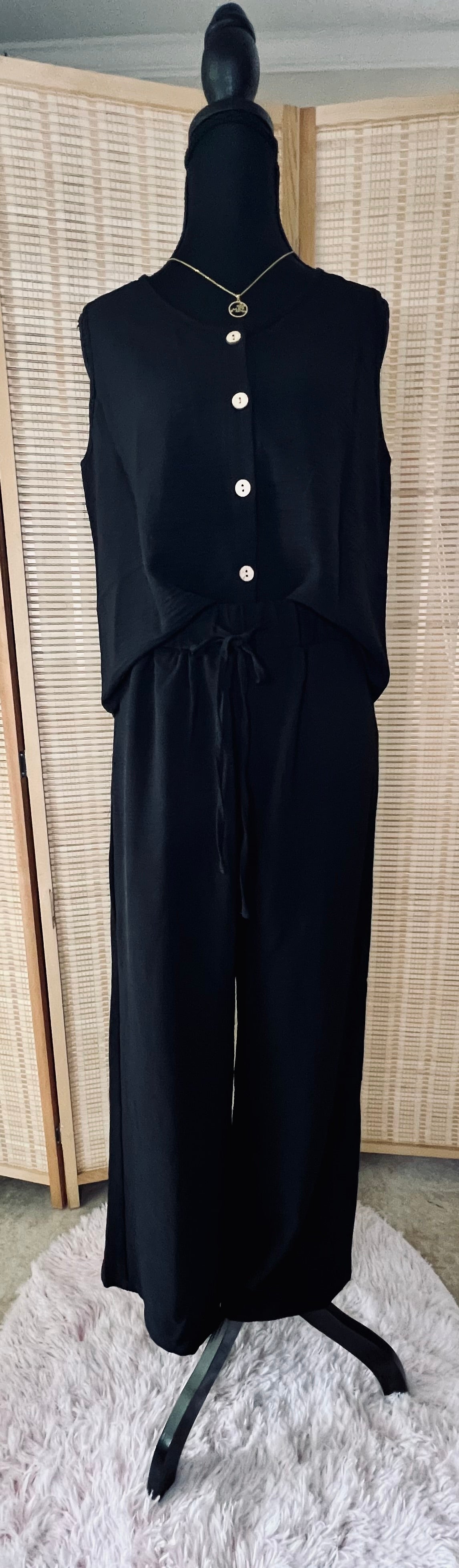The “Que Cute” 2pcs Set Wide Leg With Drawstring Vest