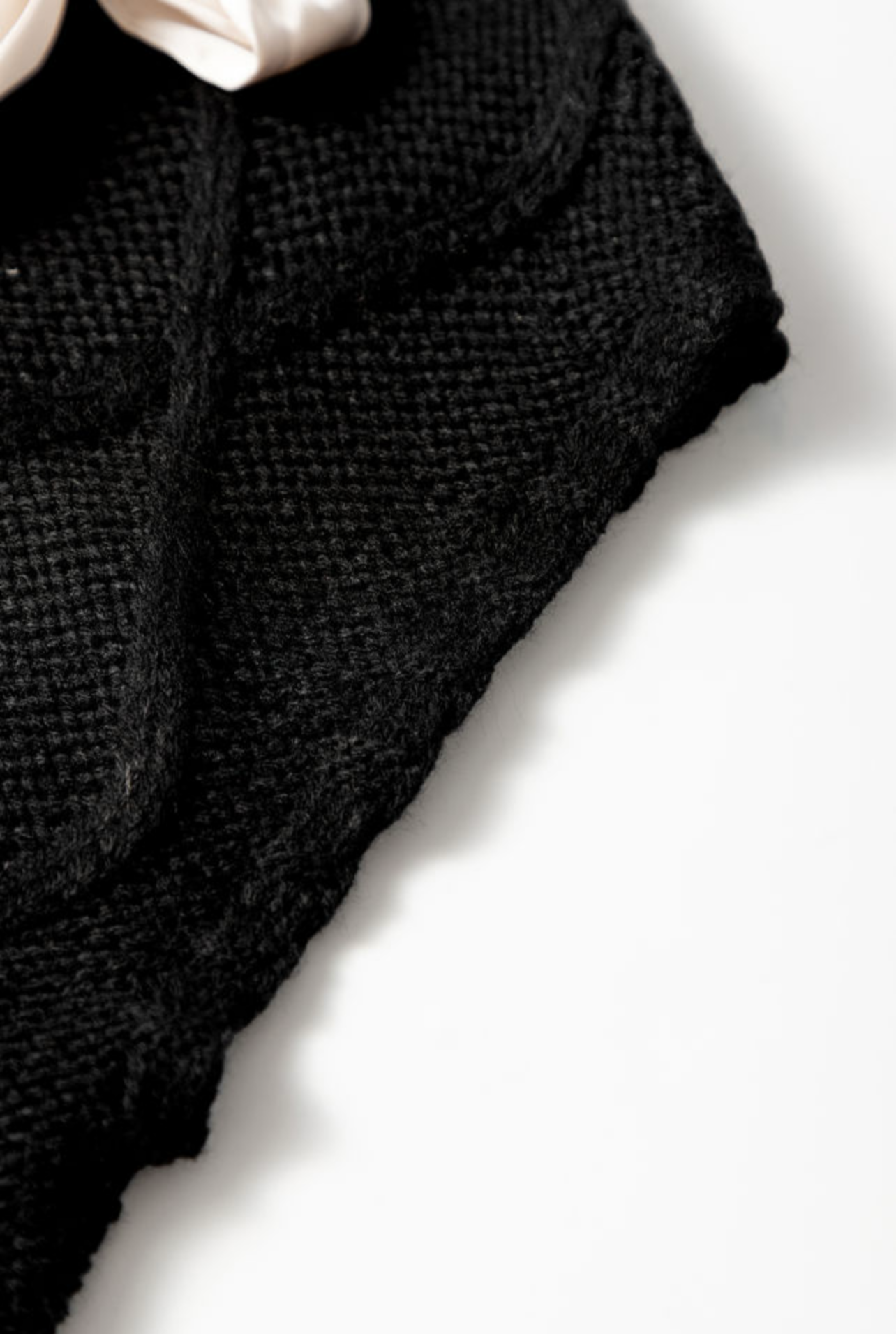 Black Satin Bowknot Short Sleeve Sweatshirt