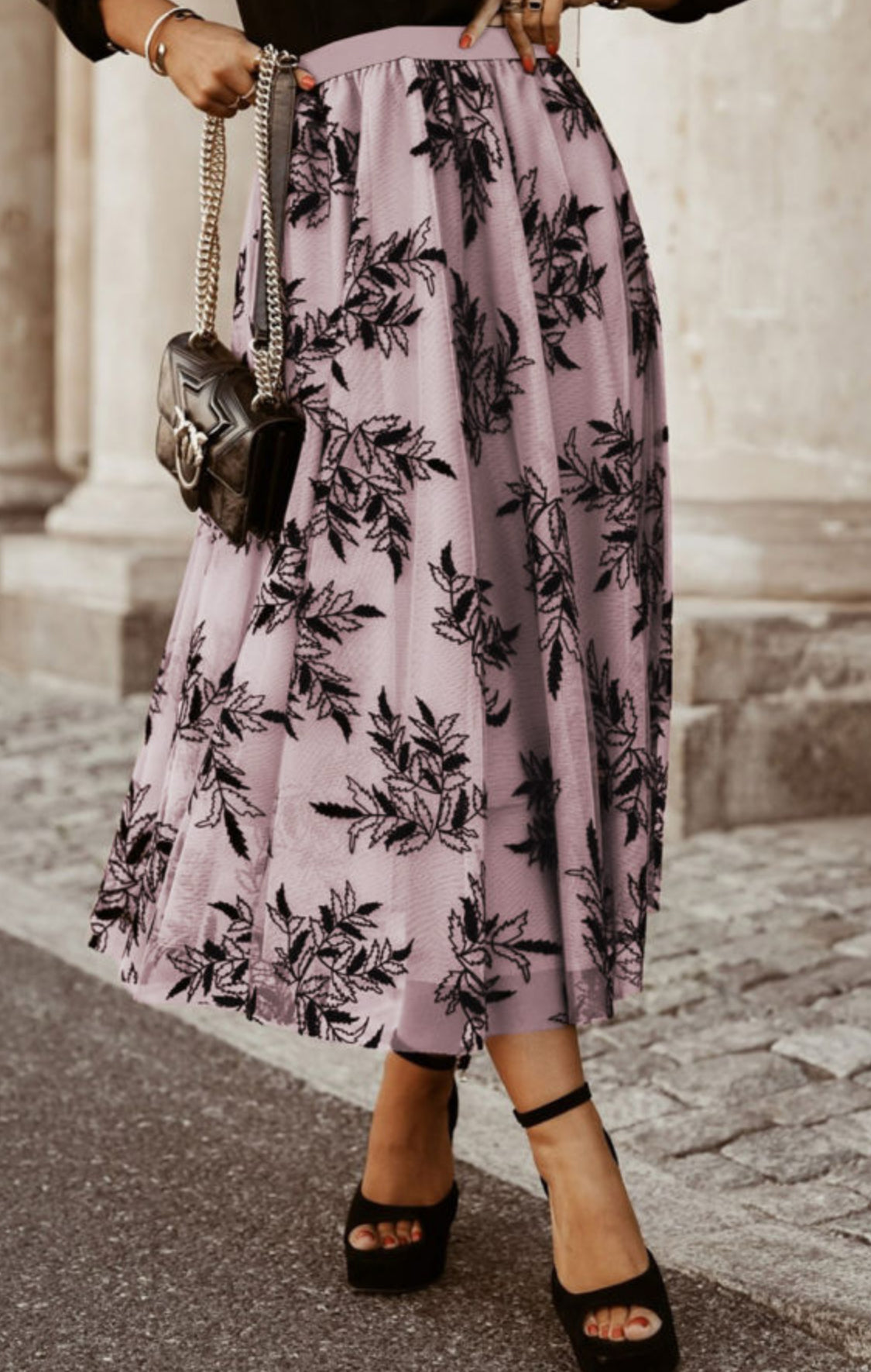 SKIRTS