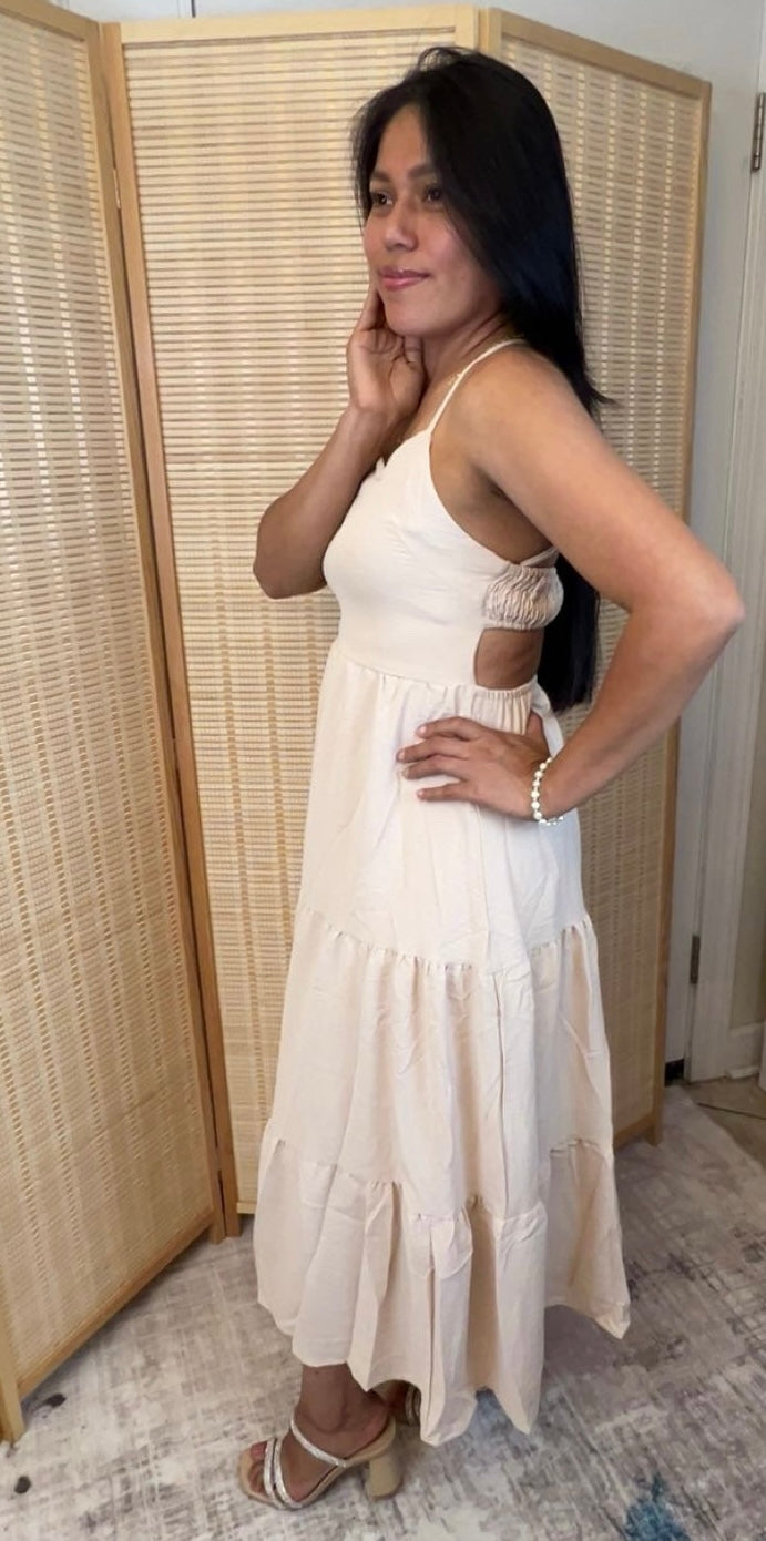 Arely - Crossover Backless Bodies Tiered Long Dress