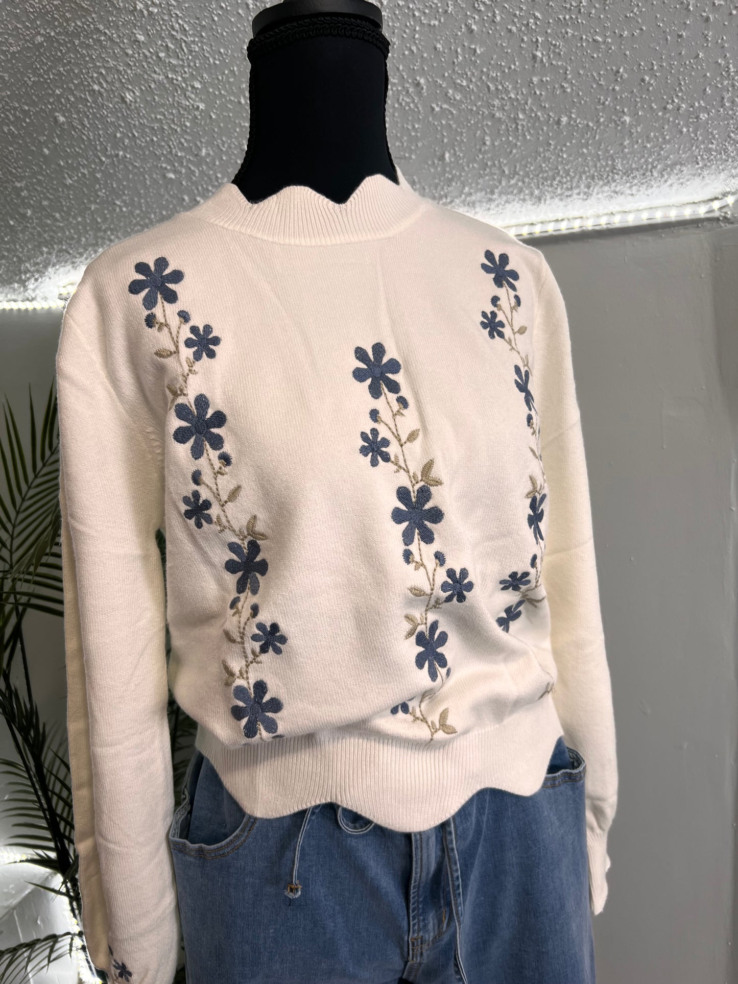 Mary-Floral Sweat-tee