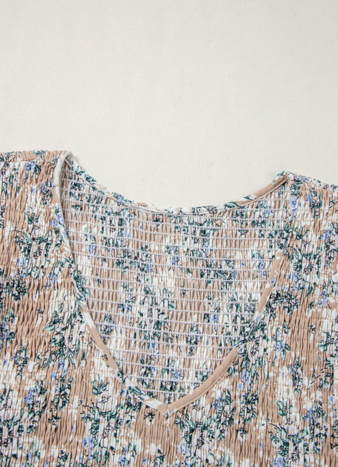 Delicate Floral pattern Maxi Dress